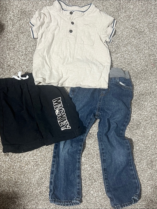 Cat & Jack Other - Toddler 3T Lot Set Cream Shirt, Jeans, Mickey shorts Cat Jack/Disney Junior